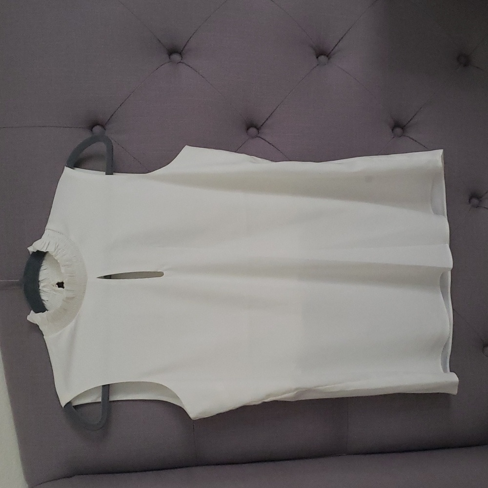 Sleeveless Blouse